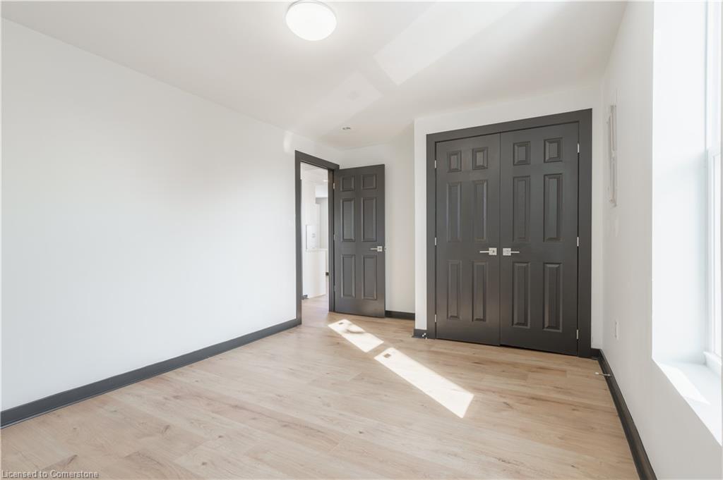 32 Britannia Avenue Property Photo 16