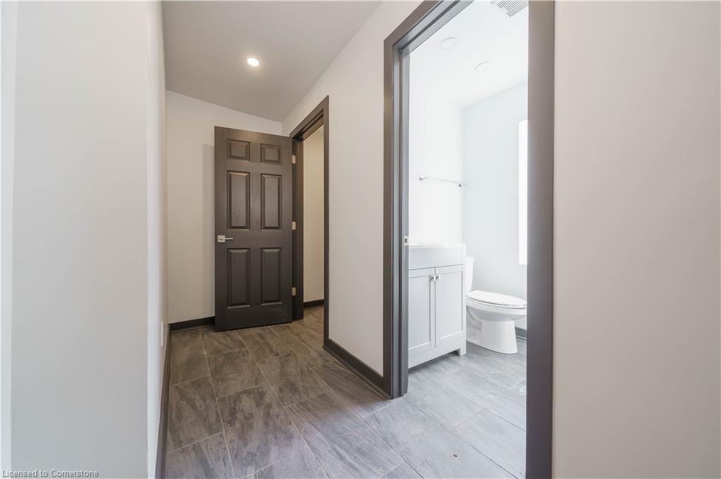 32 Britannia Avenue Property Photo 22