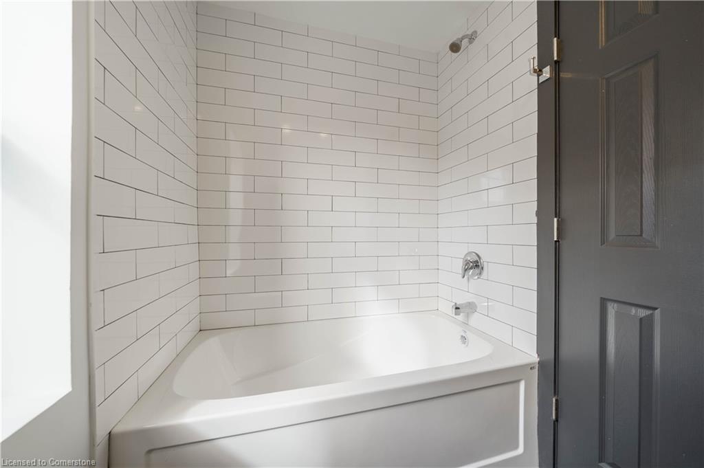 32 Britannia Avenue Property Photo 24