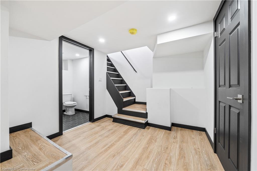 32 Britannia Avenue Property Photo 43