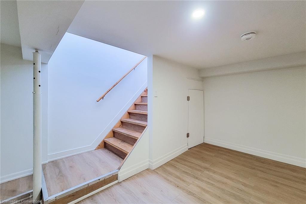 5-255 Emerald Street N Property Photo 21