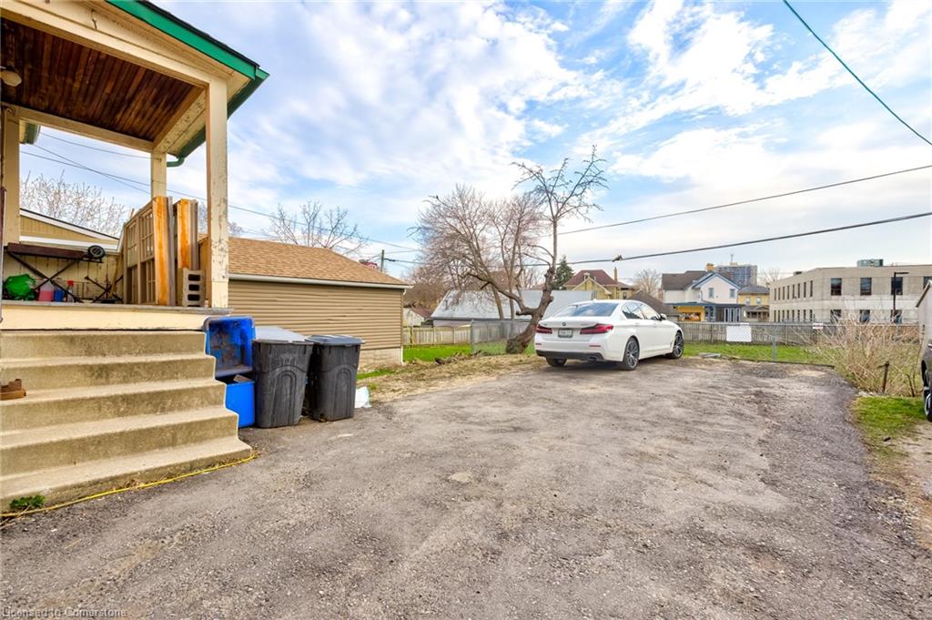 59 Irvin Street Property Photo 43