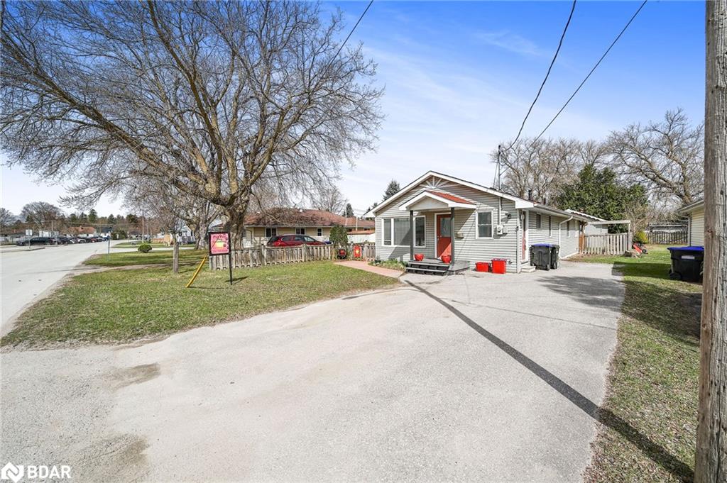 107 Sydenham Street Property Photo