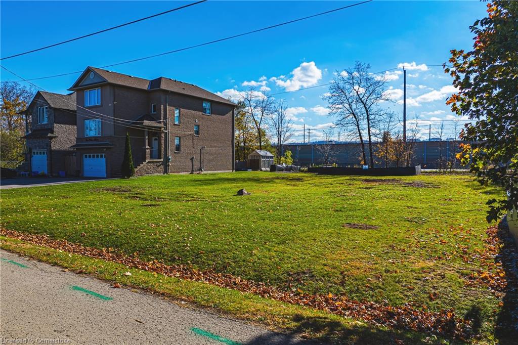 9 Trillium Avenue Property Photo 2