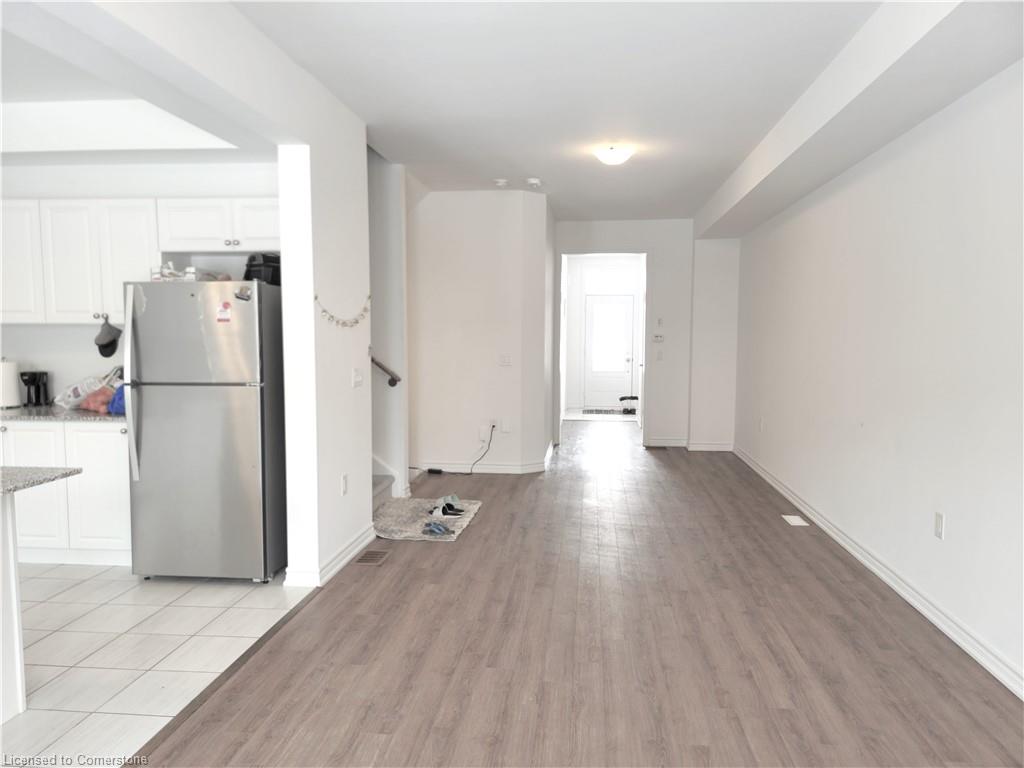 7 Fennell Street Property Photo 15