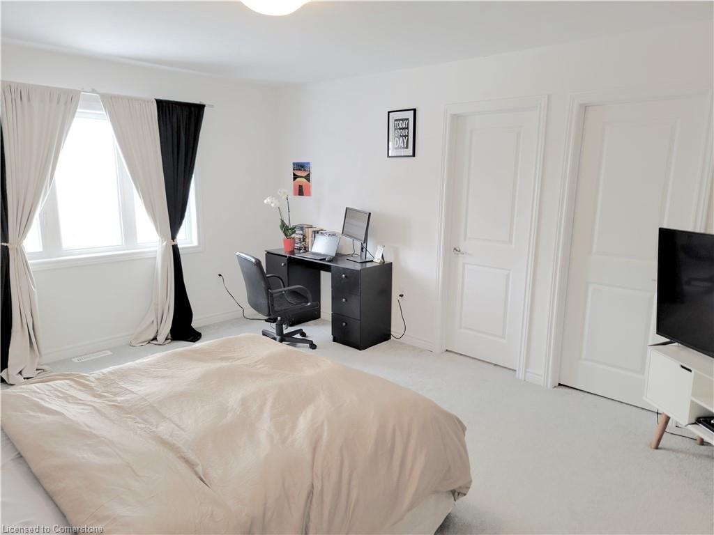 7 Fennell Street Property Photo 21