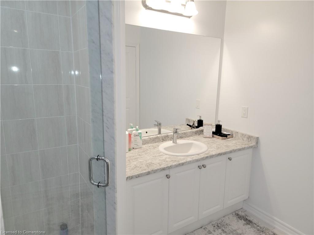 7 Fennell Street Property Photo 23