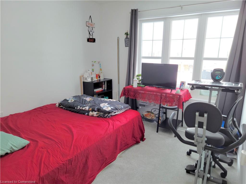 7 Fennell Street Property Photo 27