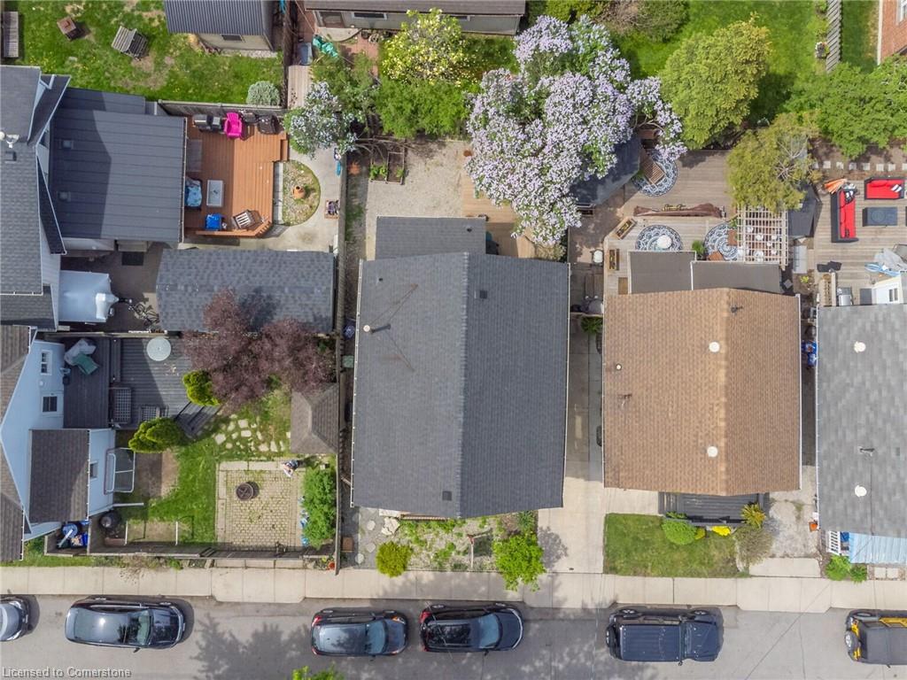 1 Mareve Avenue Property Photo