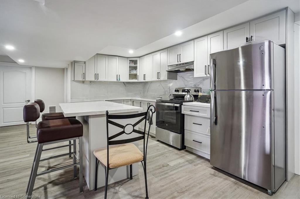 251 King Street E Property Photo 15