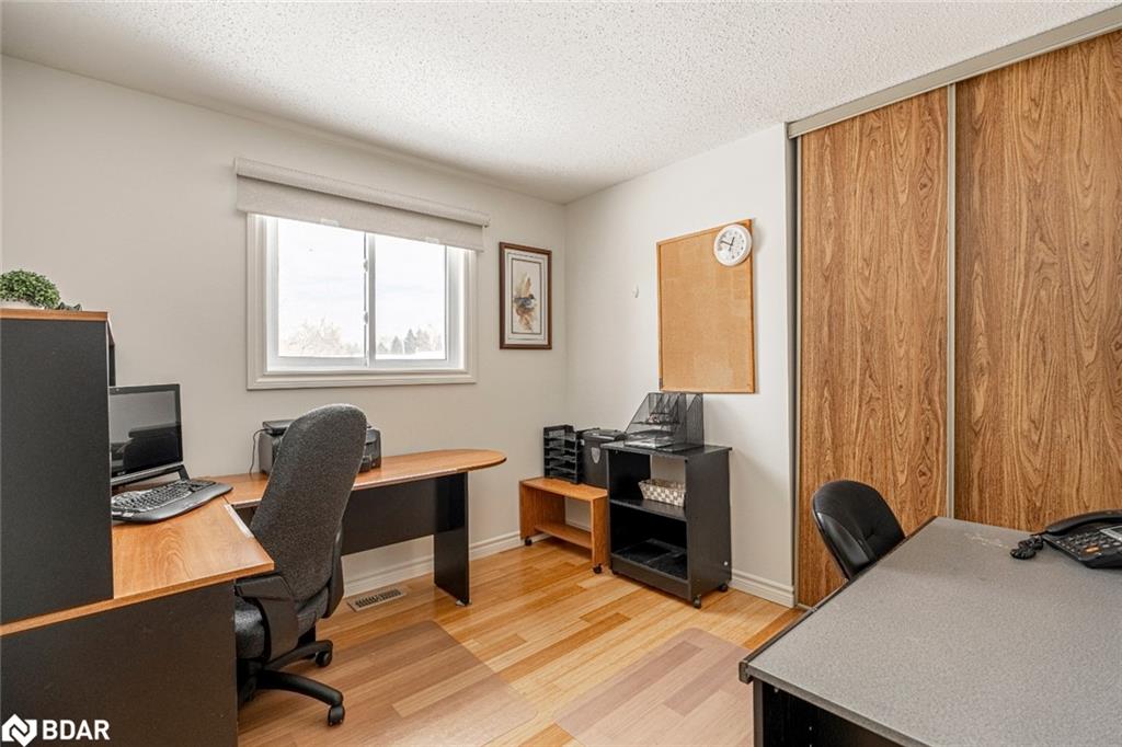 228 Thornton Avenue Property Photo 11