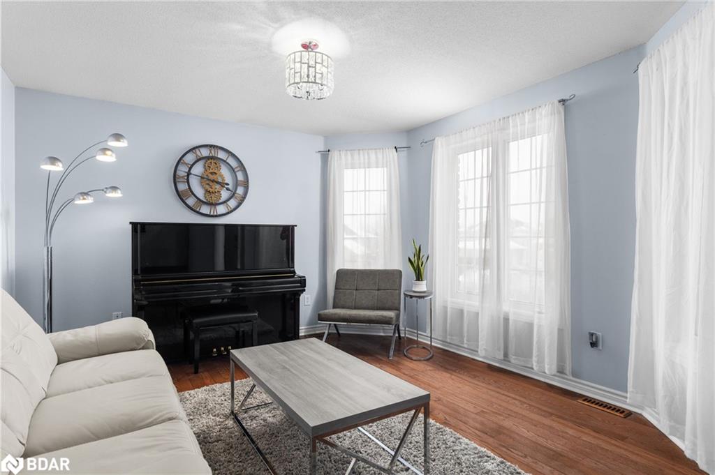 31 Bell Street Property Photo 5