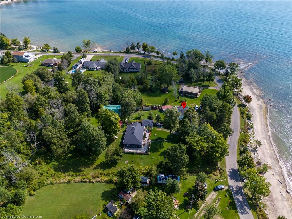 2431 Lakeshore Road Property Photo 5