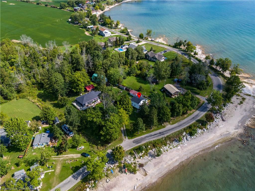 2431 Lakeshore Road Property Photo 8