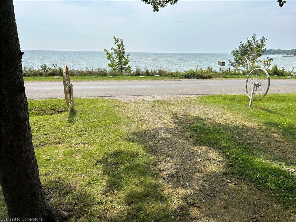 2431 Lakeshore Road Property Photo 13