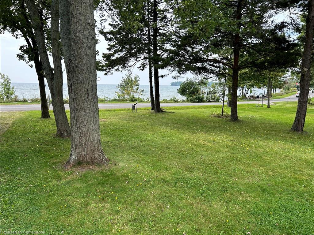 2431 Lakeshore Road Property Photo 14