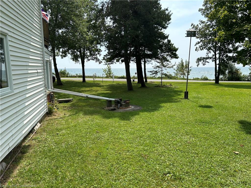 2431 Lakeshore Road Property Photo 16