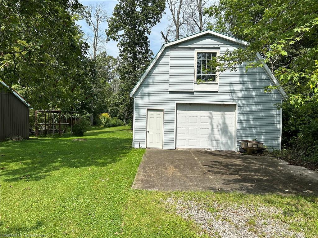 2431 Lakeshore Road Property Photo 36