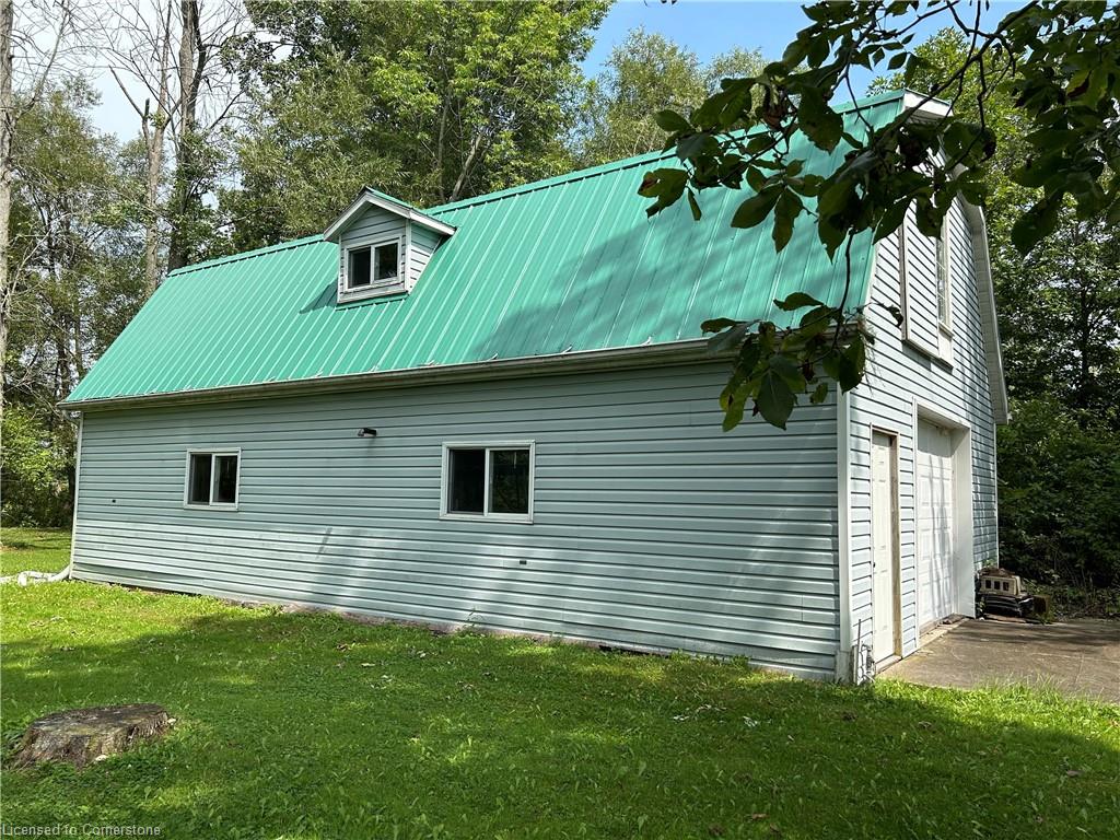 2431 Lakeshore Road Property Photo 37