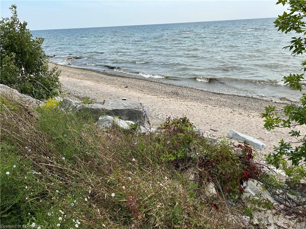 2431 Lakeshore Road Property Photo 39