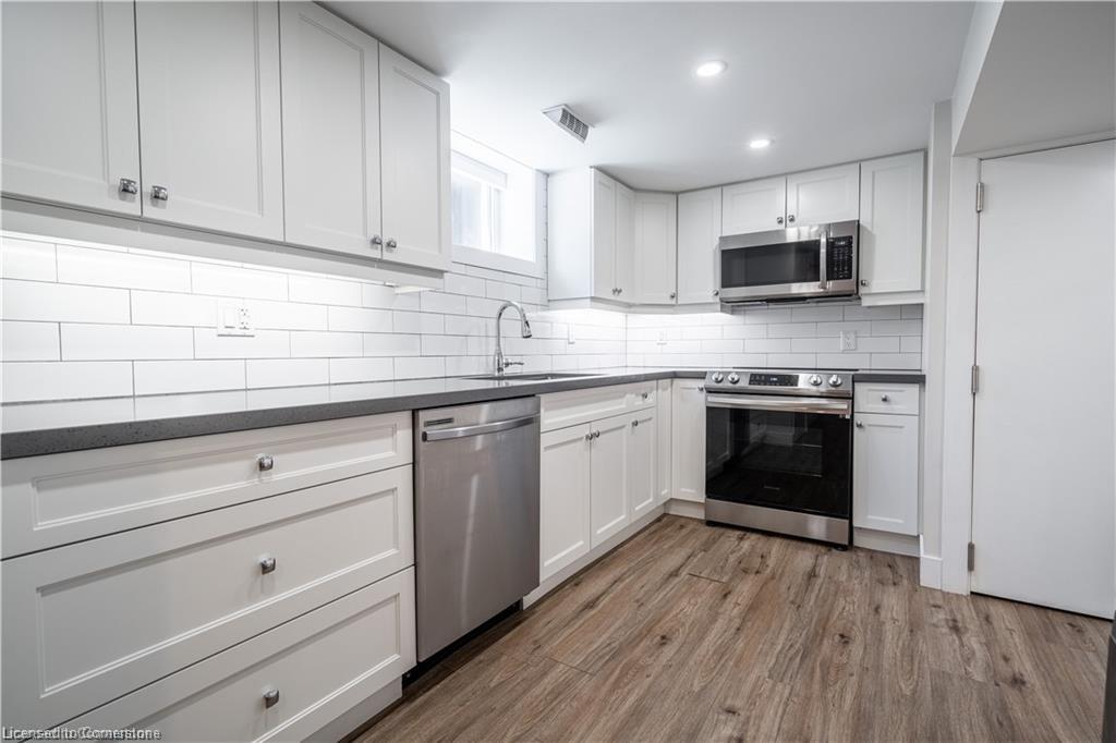 42 East 41st Street Property Photo 5