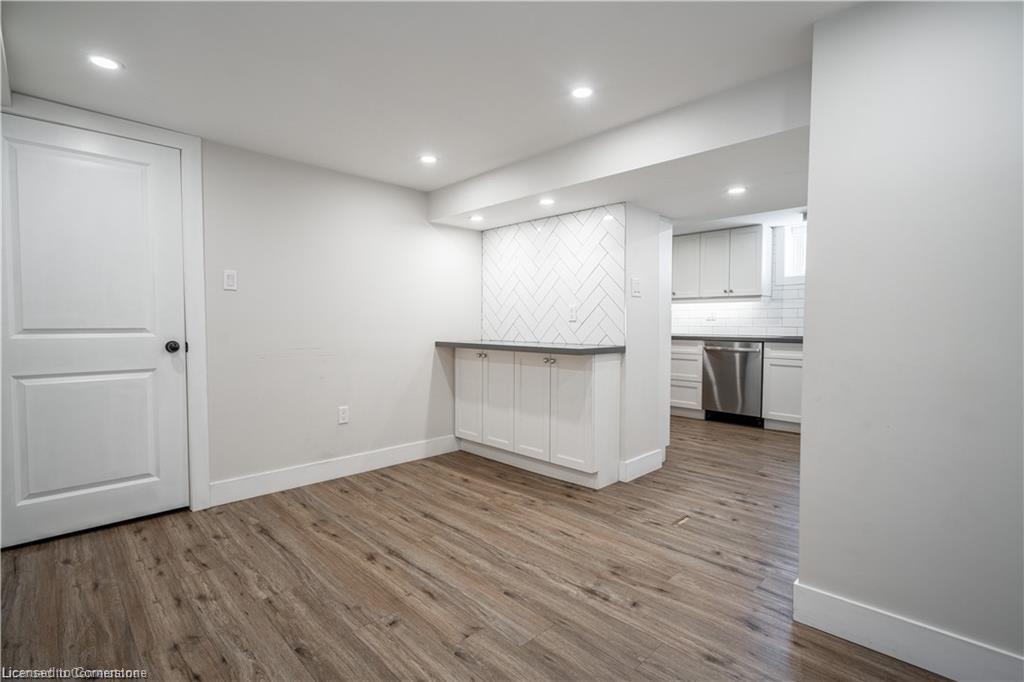 42 East 41st Street Property Photo 8
