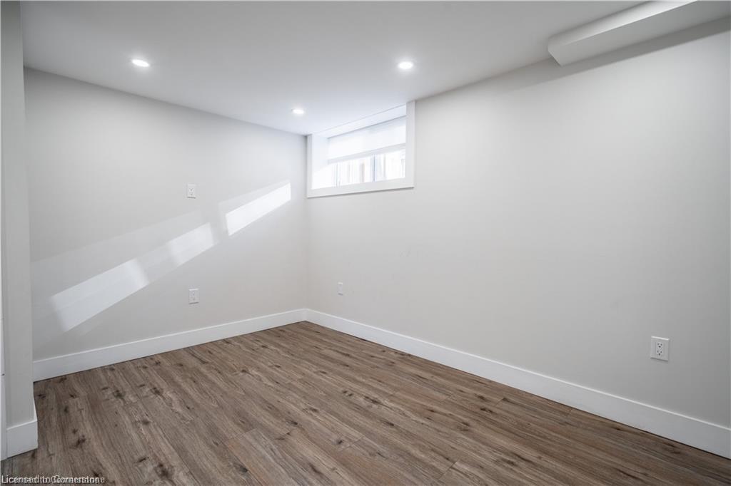 42 East 41st Street Property Photo 9