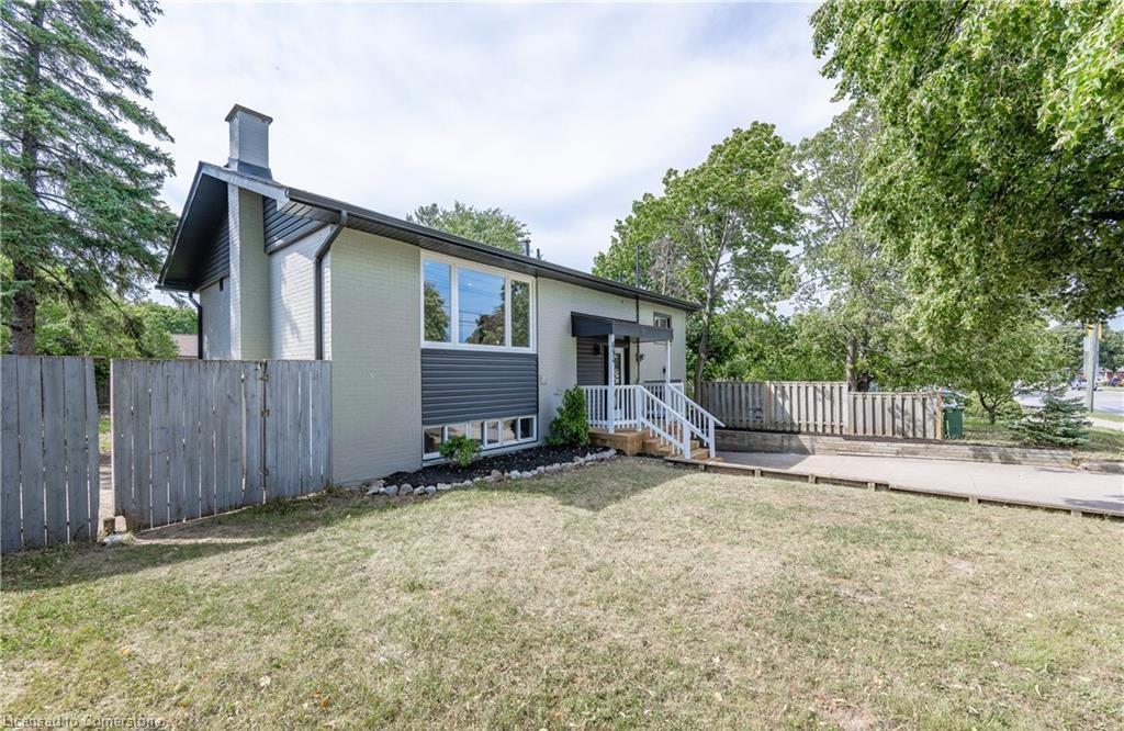 694 Upper Ottawa Street Property Photo 32