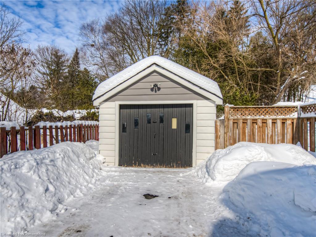 89 Valley Drive Property Photo 4