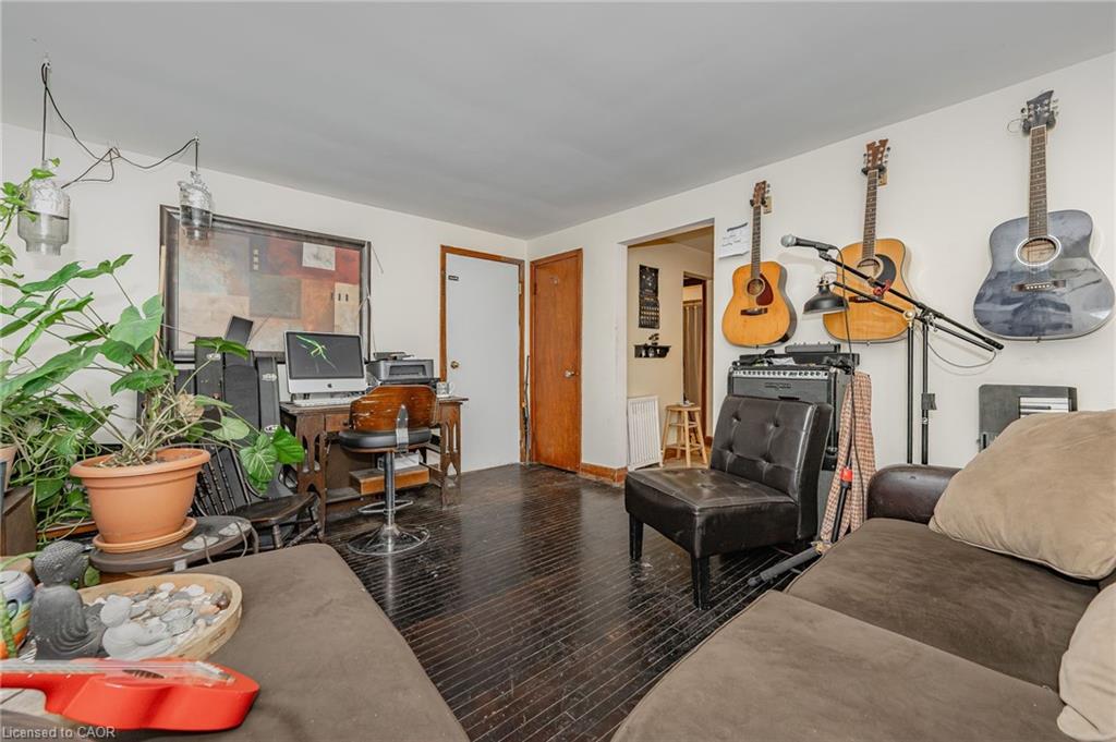 9 Cambridge Street Property Photo 22