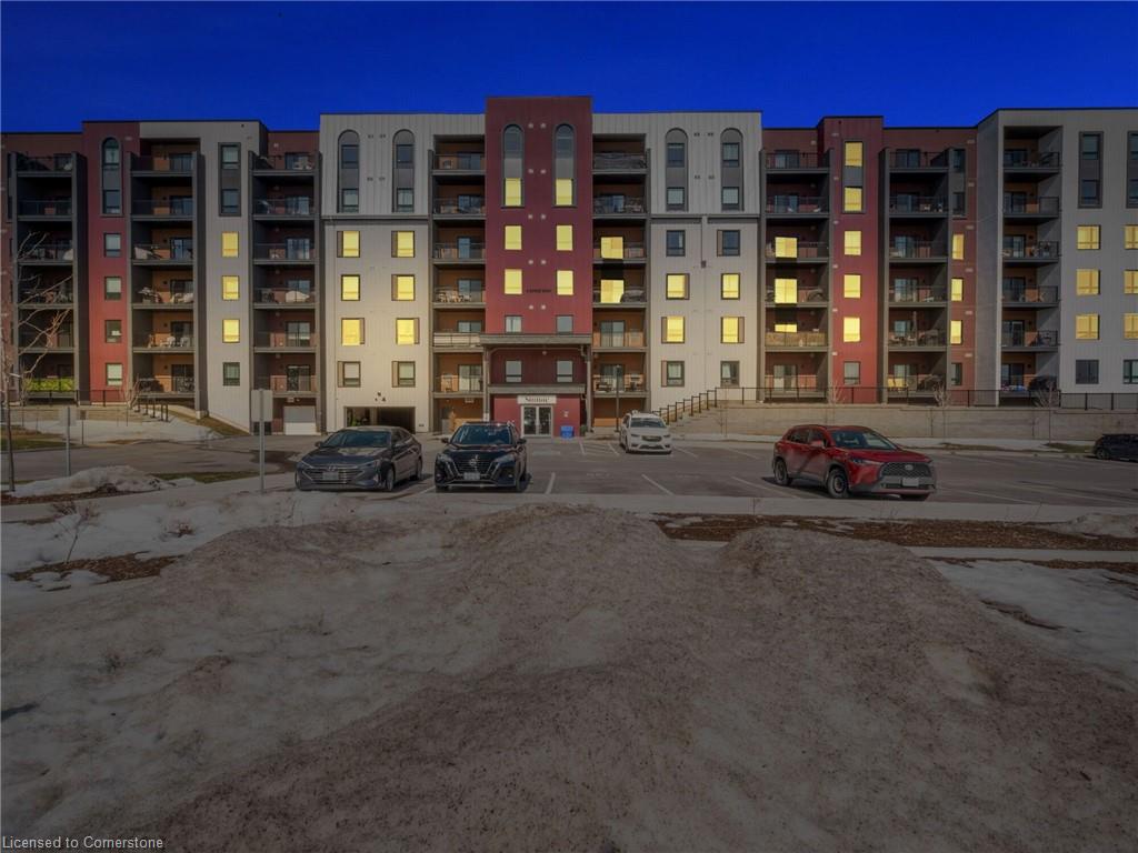 212-4 Spice Way Property Photo