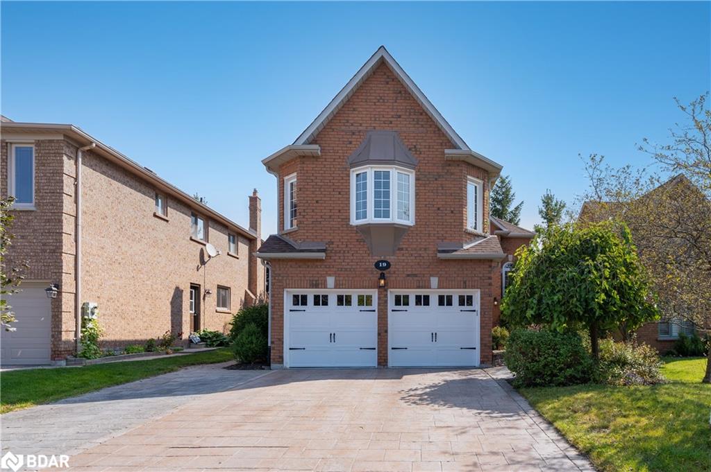 19 Grand Forest Drive Property Photo