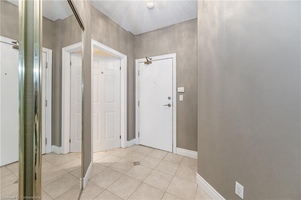 1003-1477 Lakeshore Road Property Photo 3