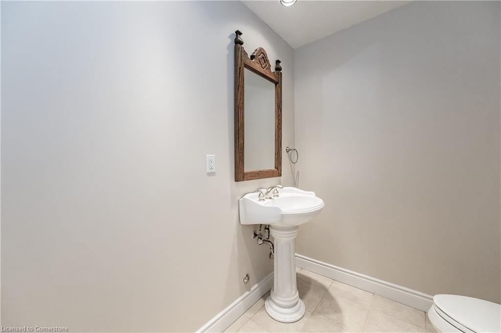 1003-1477 Lakeshore Road Property Photo 4