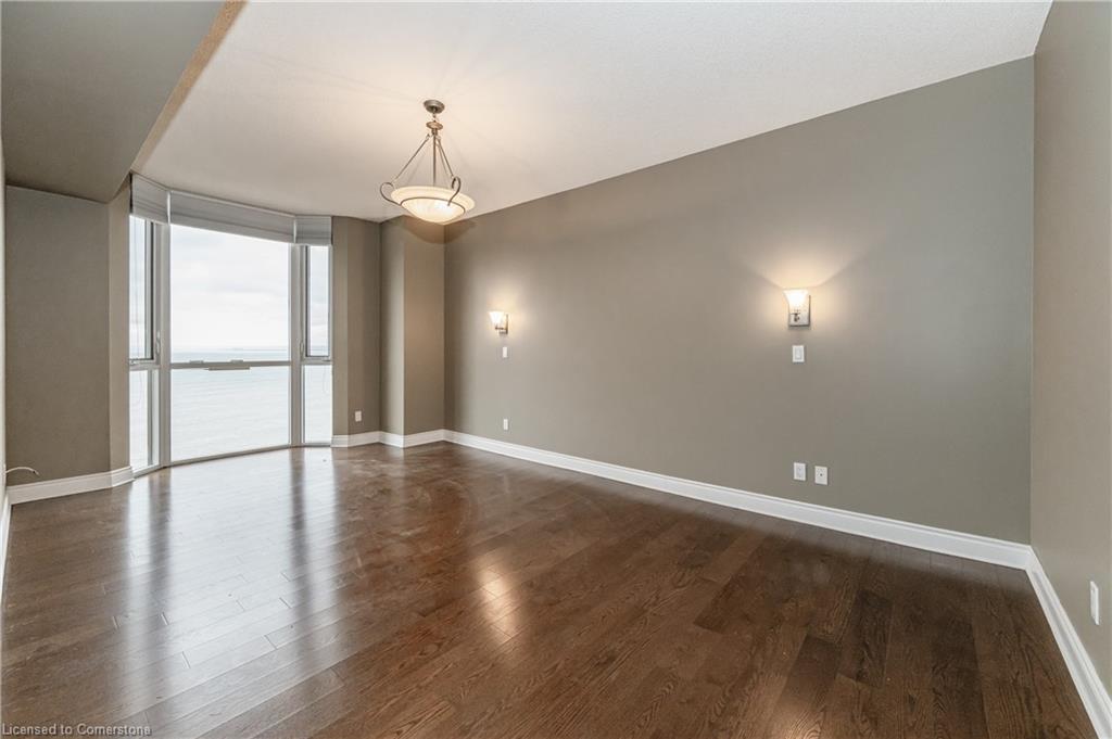 1003-1477 Lakeshore Road Property Photo 11