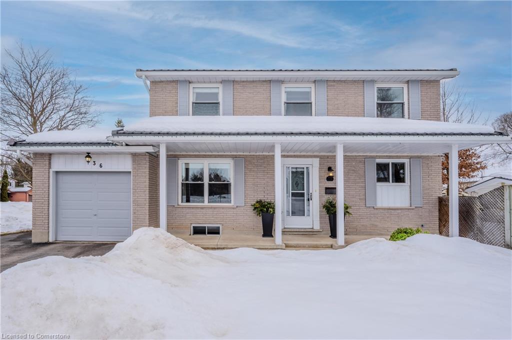 136 Cornerbrook Crescent Property Photo
