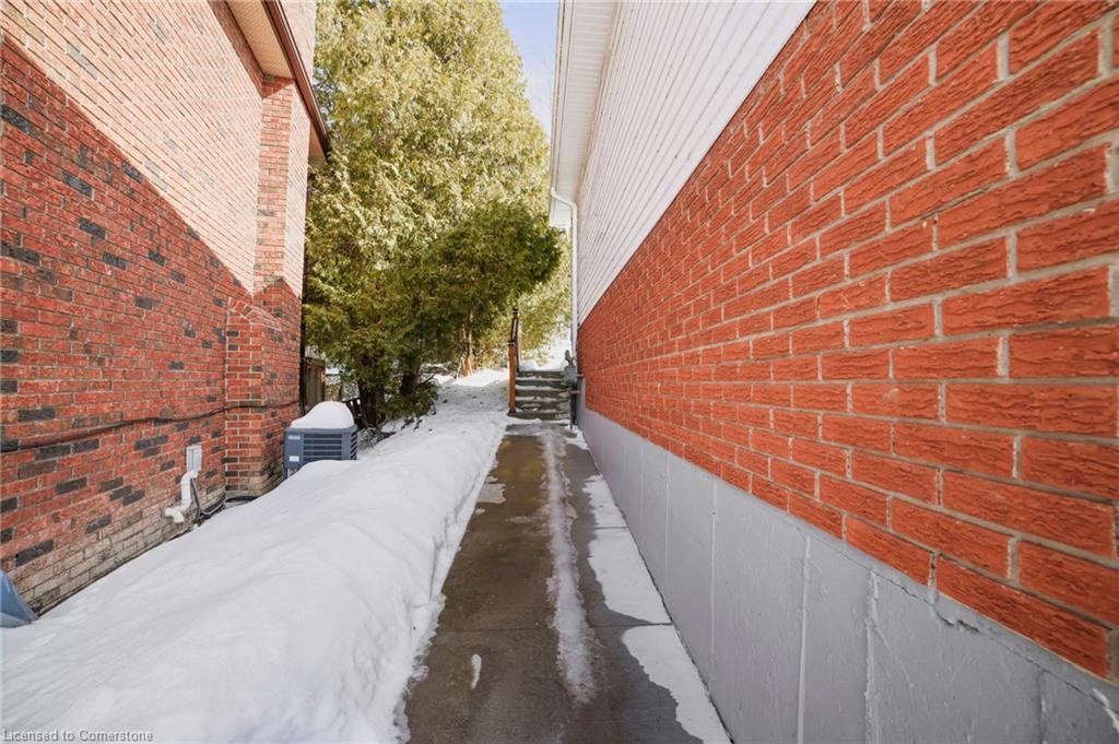12 Portal Court Property Photo 36