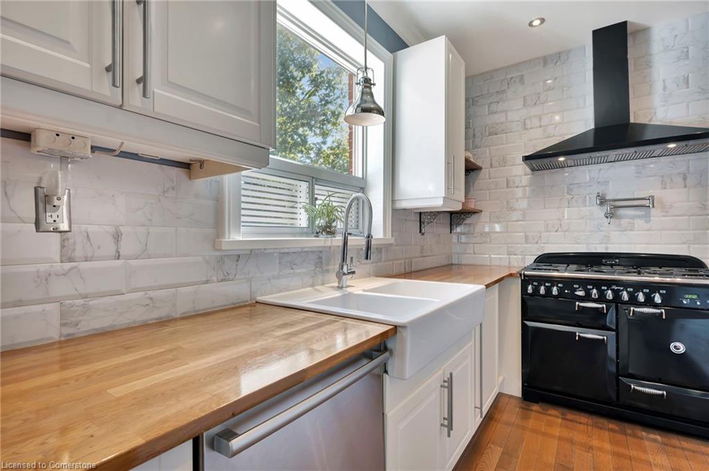 167 William Street Property Photo 16