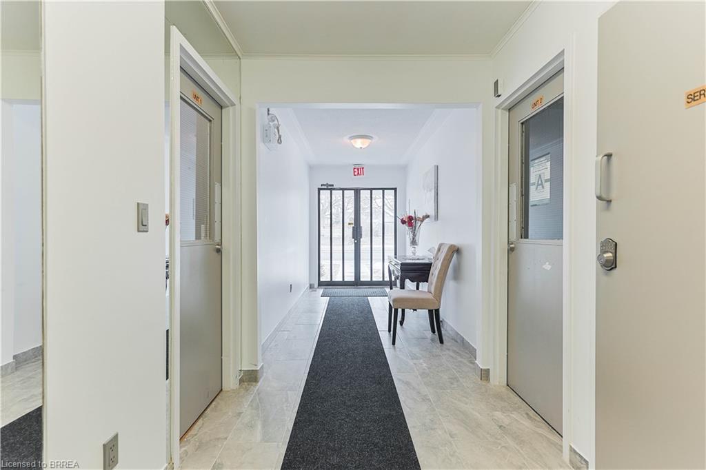 183 Erie Avenue Property Photo 15