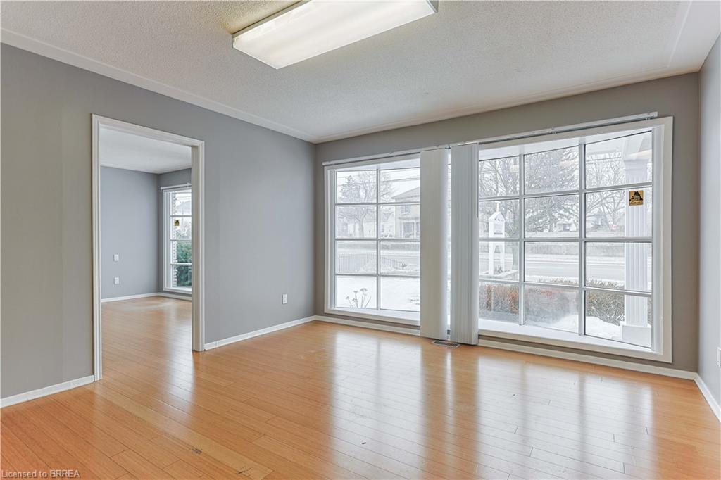 183 Erie Avenue Property Photo 21