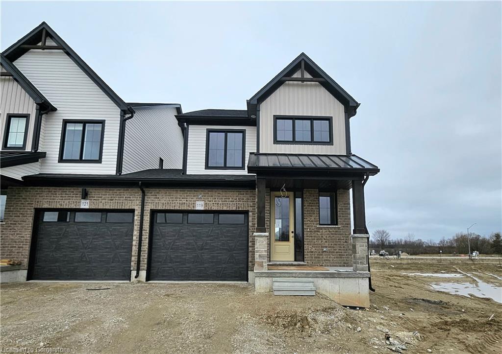 119 Thackeray Way Property Photo