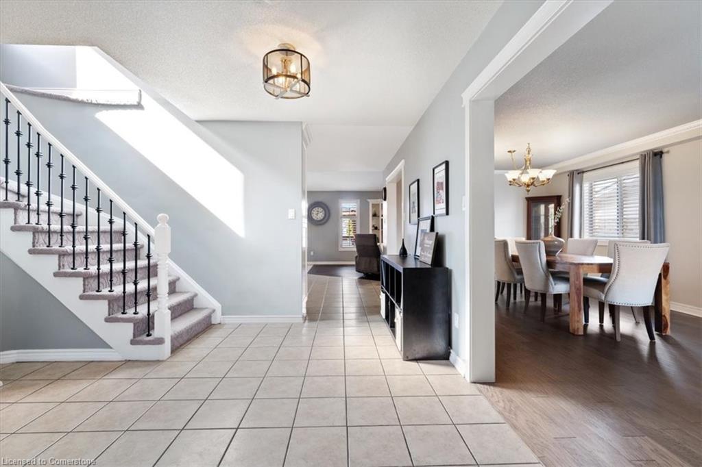 6 Tamarack Court Property Photo 12