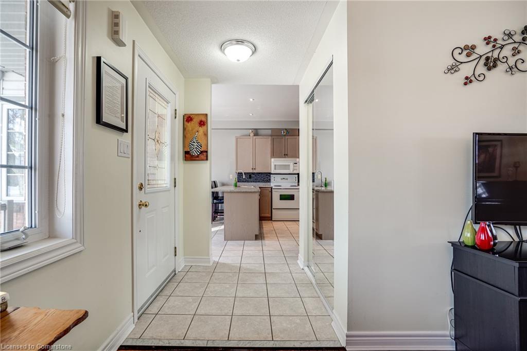 27-100 Beddoe Drive Property Photo 15