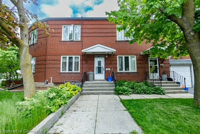 136 Moore Avenue S Property Photo 9