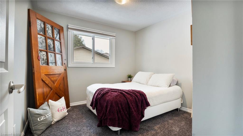 16 Scott Avenue Property Photo 13