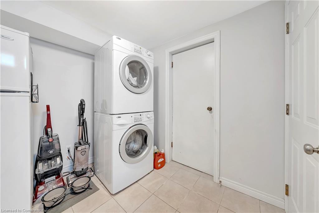 136 Dunsmere Drive Property Photo 24