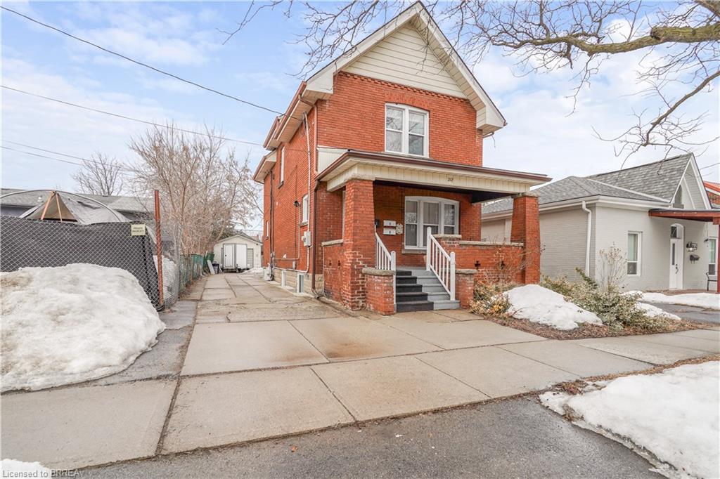 212 Sheridan Street Property Photo 1