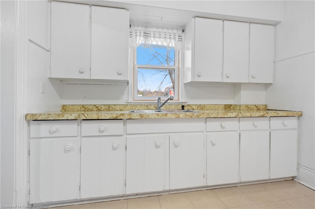 311 St George Street Property Photo 23