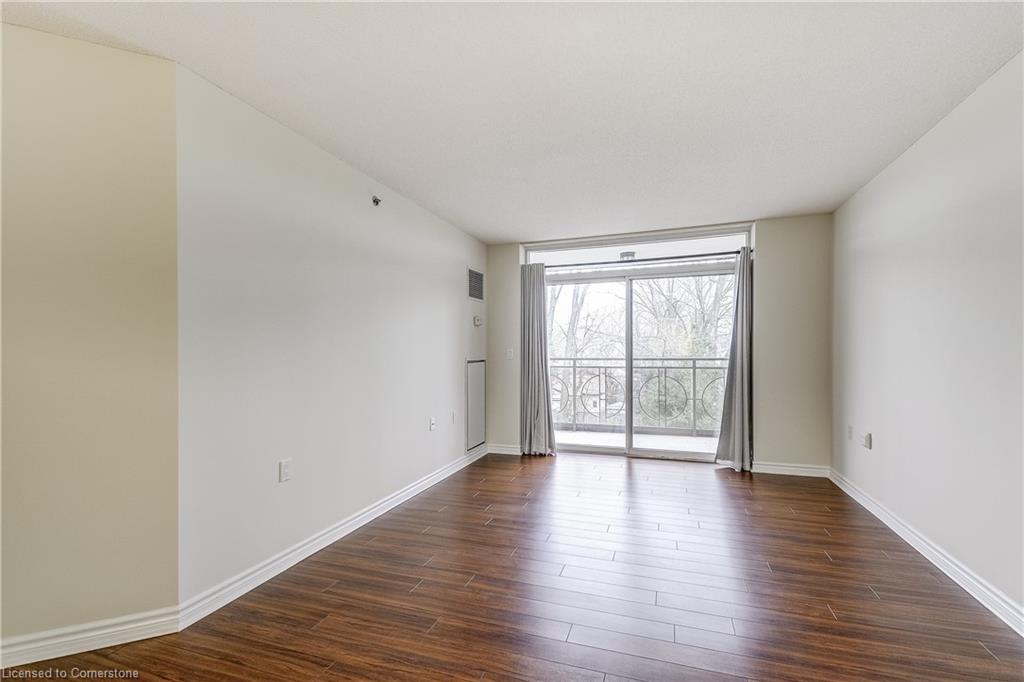 2405-100 Burloak Drive Property Photo 12
