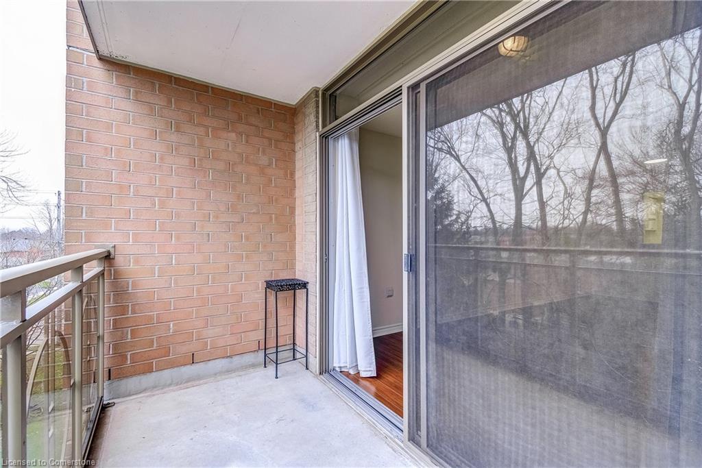 2405-100 Burloak Drive Property Photo 28